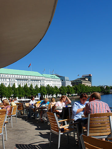 Brunchterrasse auf dem Alster Pavillon Fotos