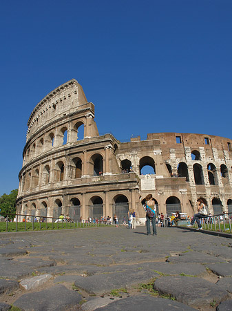 Kolosseum mit Platz Foto 