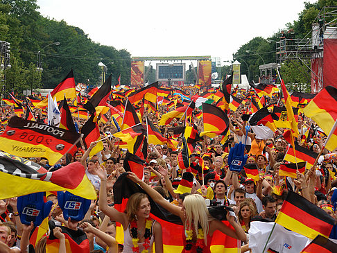 Foto Fahnenmeer - Berlin