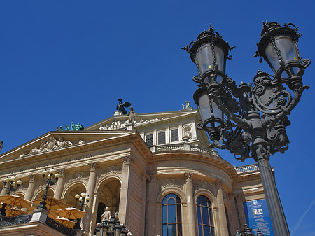 Alte Oper mit Laterne Fotos