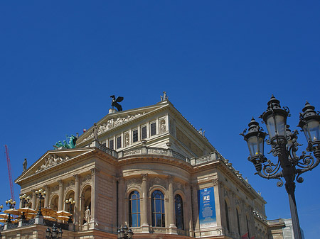 Alte Oper mit Laterne Foto 