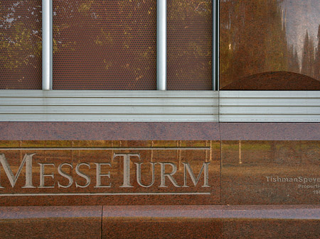 Schriftzug der Messe Fotos