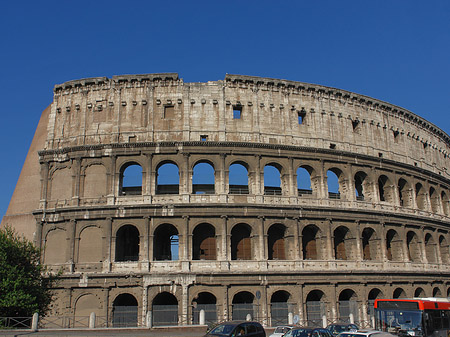 Fotos Kolosseum mit Straße